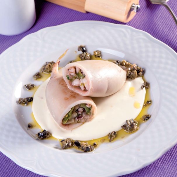 Cucinare Italy - Squid stuffed with escarole