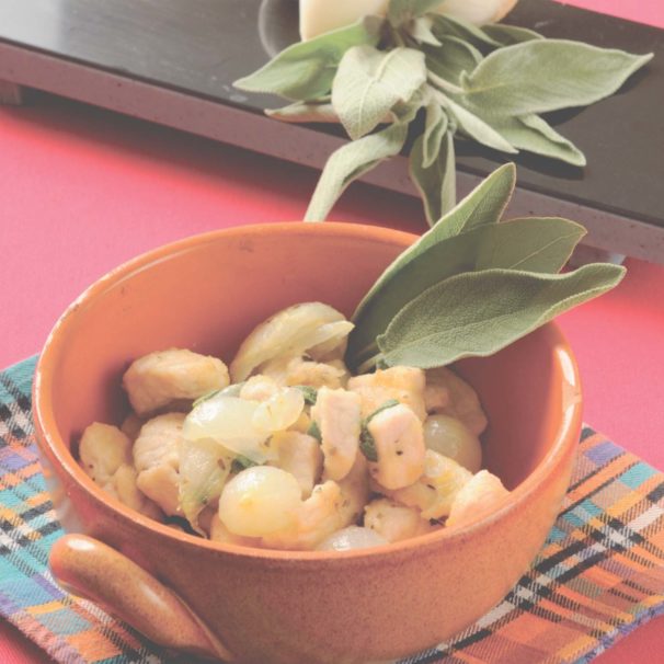 Cucinare Italy - turkey morsels with spring onions and sage